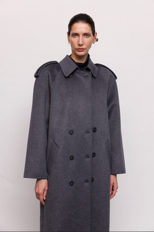 Пальто синьо-сіре у стилі тренчу