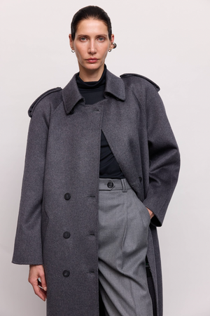 Пальто синьо-сіре у стилі тренчу