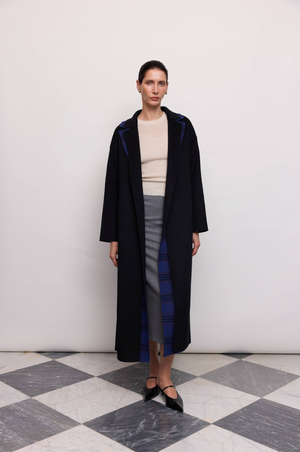 Пальто чорне з подвійним підбортом