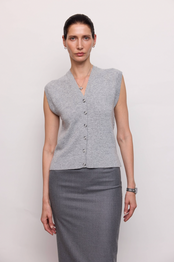 Жилет сірий