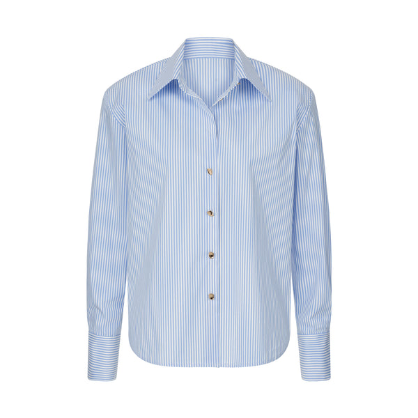 Сорочка у біло-блакитну смужку з чіткою лінією плеча