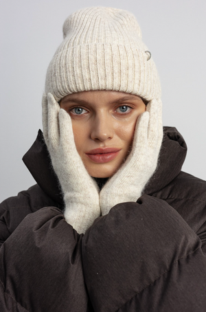 Шапка з кафою Soft Tone молочно-бежева