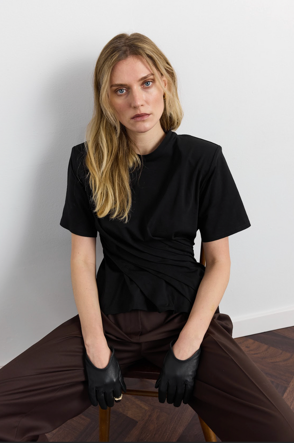 Футболка з Драпіруванням Чорна