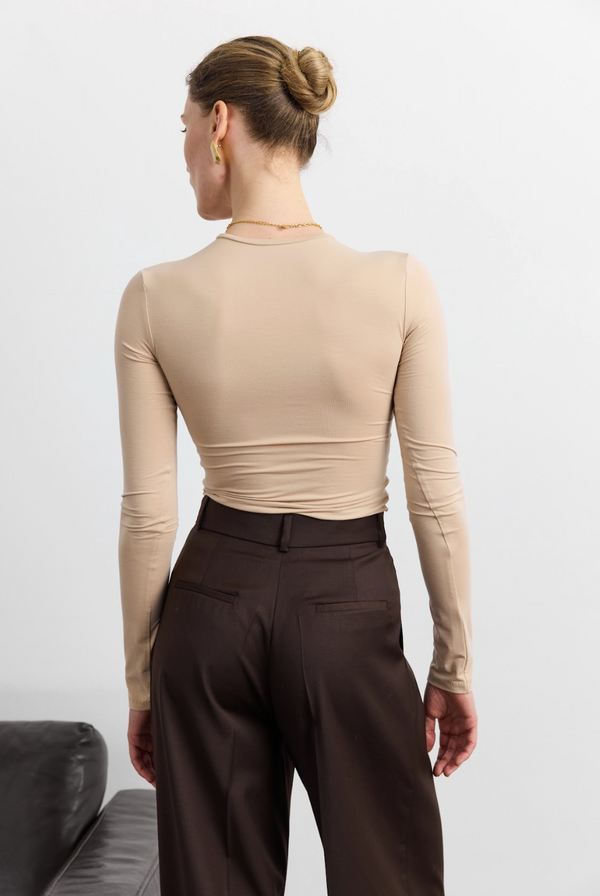 Боді Silhouette Beige