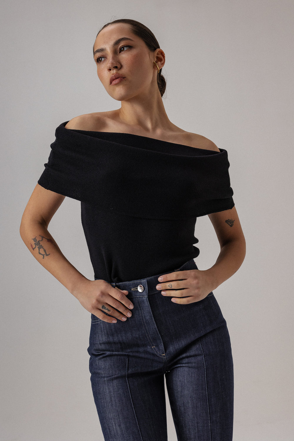 DRAPED GRACE KNITTED TOP BLACK
