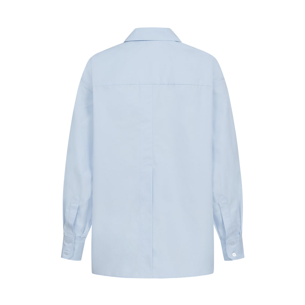 SHIRT WITH A SLOT