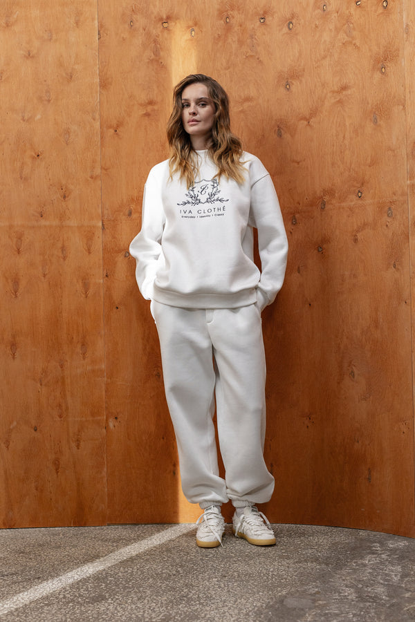 White jogger pants