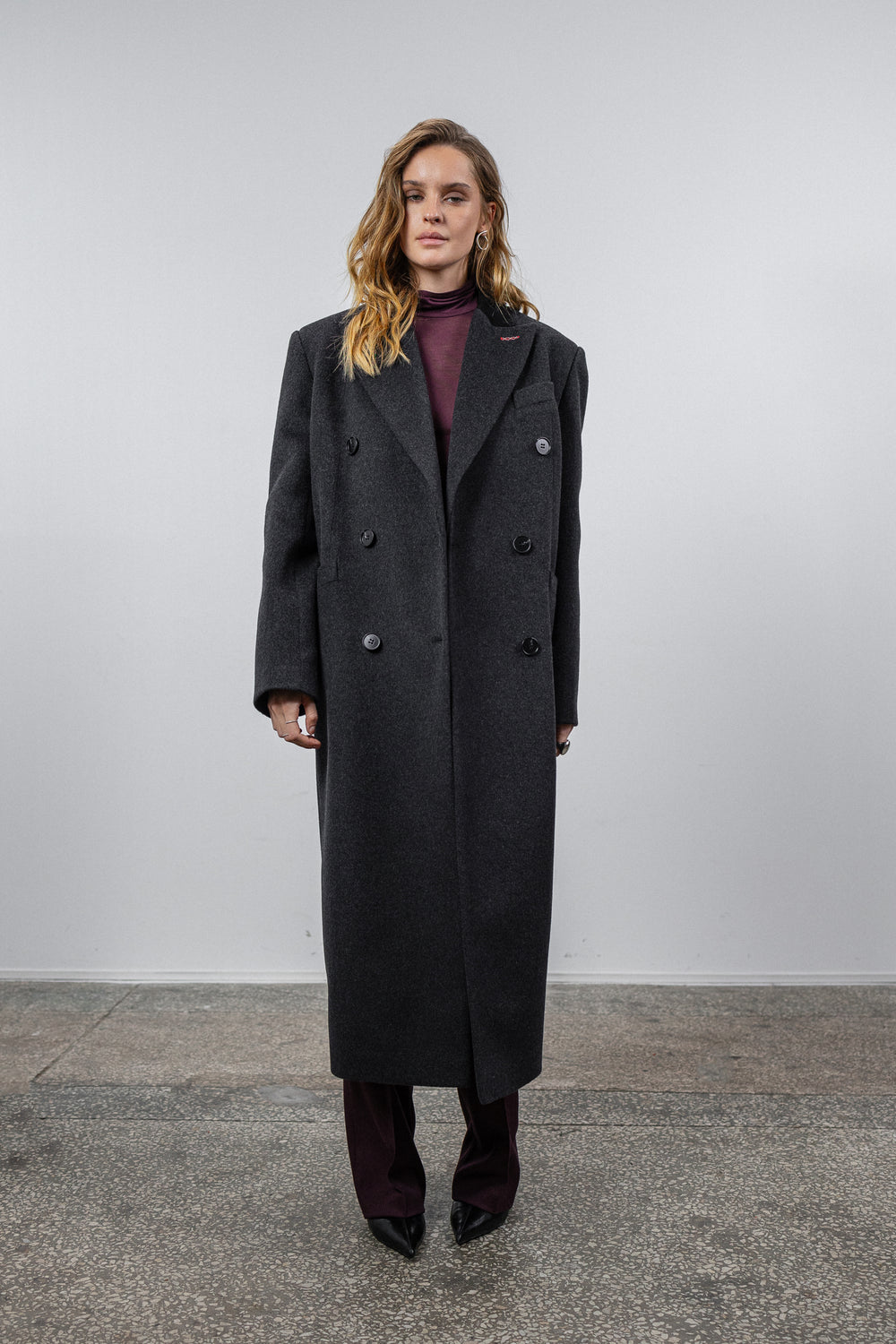 Dark gray coat with black suede collar