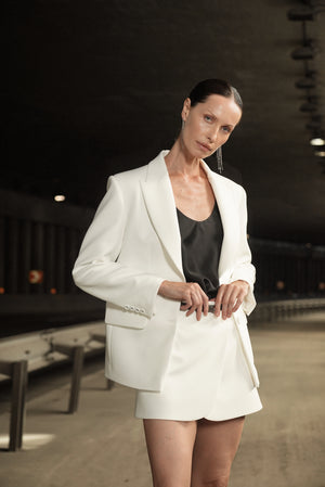 WHITE JACKET