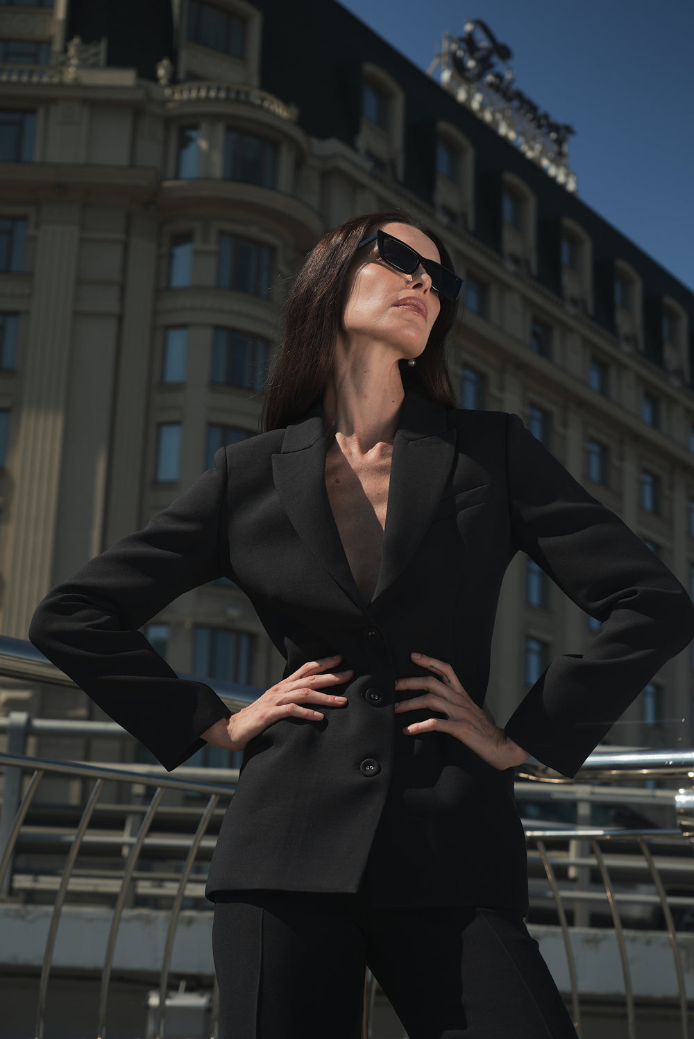 BLACK ELEGANCE JACKET 