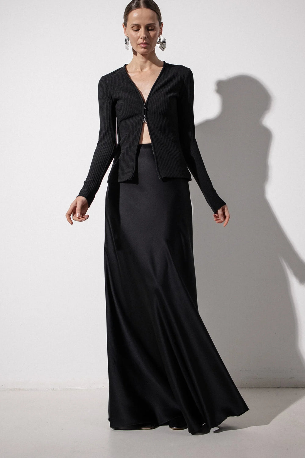 BLACK SKIRT MAKCI