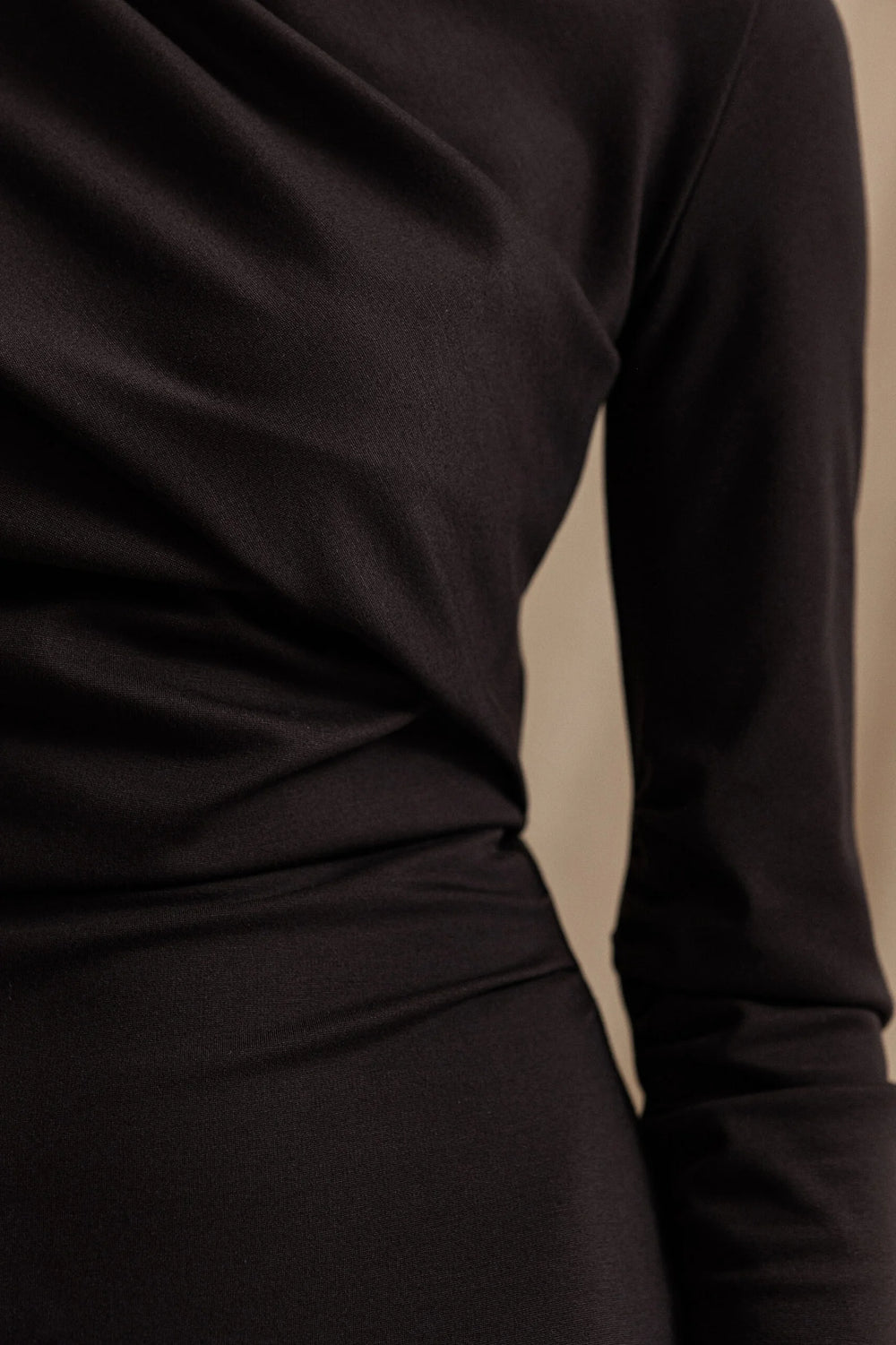 JERSEY DRESS WITH DRAPING