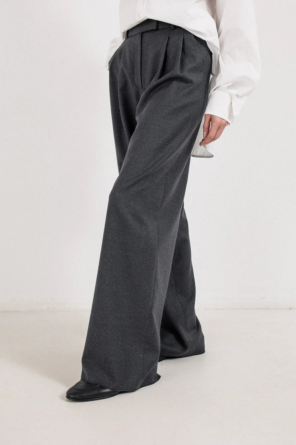 GREY CASHMERE PANTS