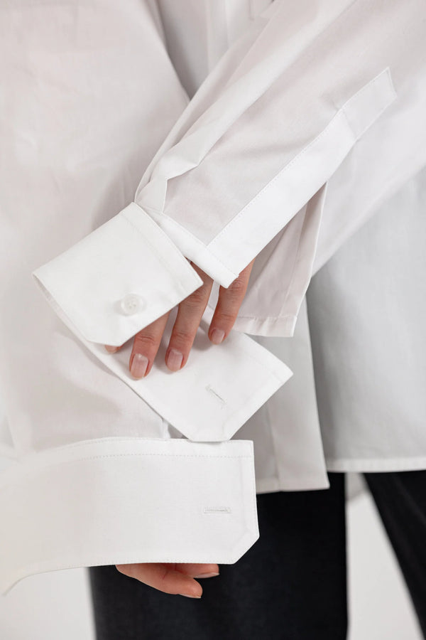 SHIRT WITH CUFF BREAKOUT